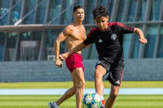 Ingin Tiru Jejak Sang Ayah? Cristiano Ronaldo Beberkan Tantangan untuk Cristiano Jr