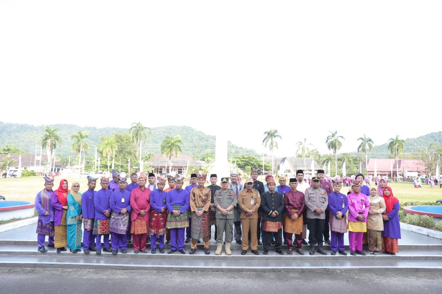 Peringati Hardiknas 2025, Gubernur Babel Tekankan Peningkatan Kualitas Pendidikan