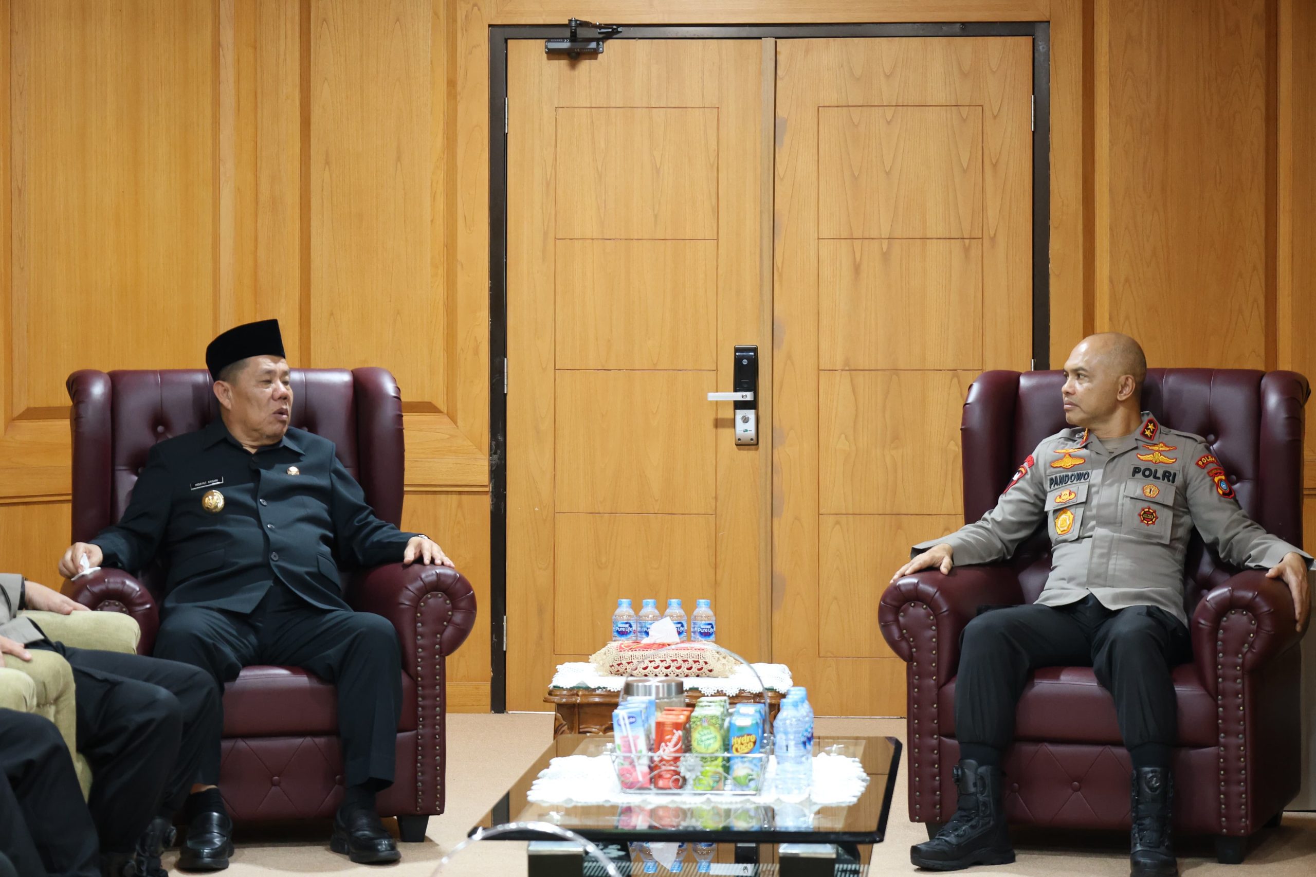 Kapolda Babel Kunjungi Gubernur Hidayat Arsani, Perkuat Sinergi Polda dan Pemprov