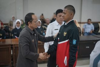 Bupati Bangka Tengah Lepas 8 Peserta Seleksi Paskibraka Tingkat Provinsi dan Nasional 2025